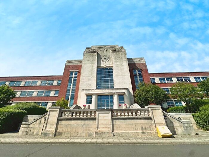2 Bedroom Flat For Sale In The Wills Building, Heaton, Newcastle Upon Tyne, NE7