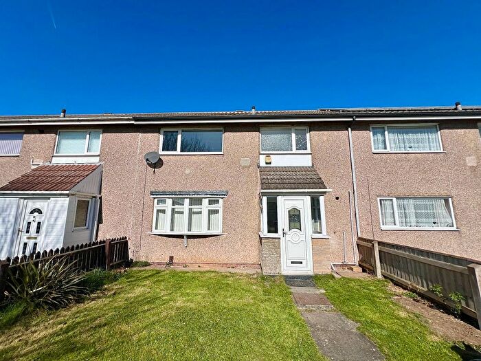 3 Bedroom Terraced House To Rent In Queensway, Grimsby, DN37