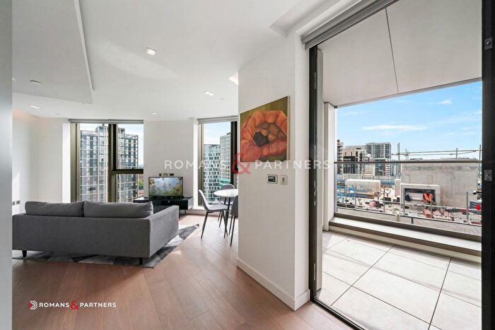 1 Bedroom Flat For Sale In Westmark Tower, Edgeware Road, W2