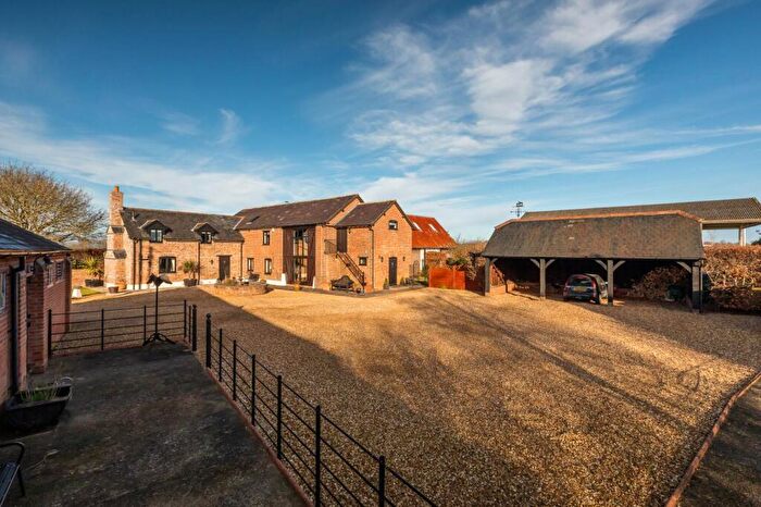 5 Bedroom Detached House For Sale In Willett Road, Ashington, Wimborne, Dorset, BH21