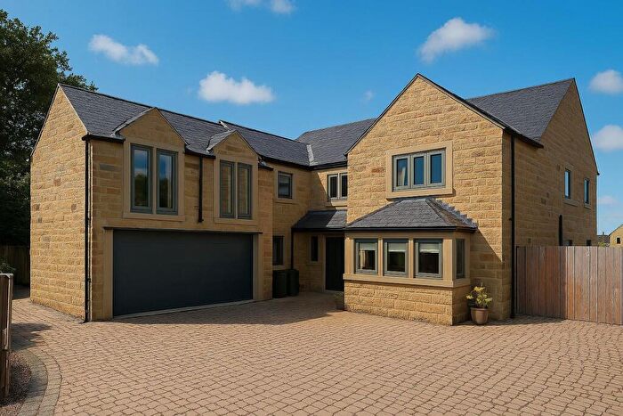 5 Bedroom Detached House For Sale In "Gants Chase" Folly Close, Halifax, HX2