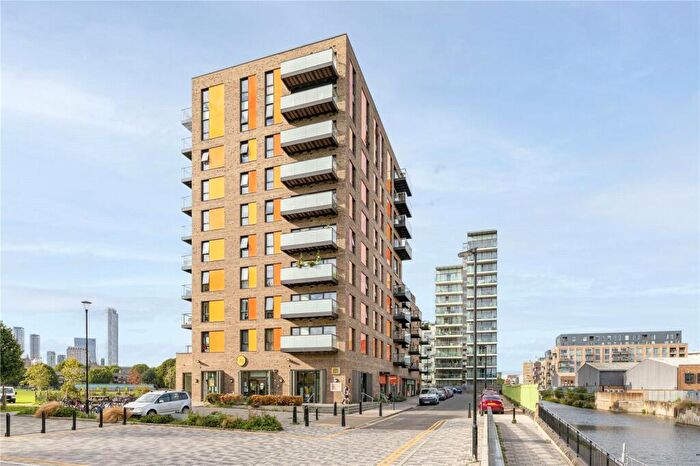 1 Bedroom Flat To Rent In Boathouse Apartments, Cotall Street, London, E14