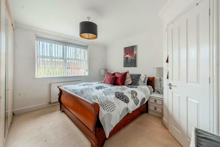 4 Bedroom Semi-Detached House To Rent In Clay Lane, , Harrow, HA3