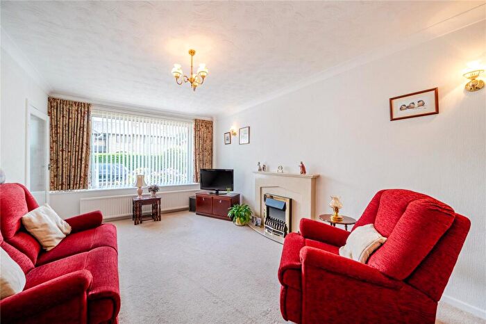 2 Bedroom Bungalow For Sale In Wrenbury Grove, Cookridge, Leeds, LS16