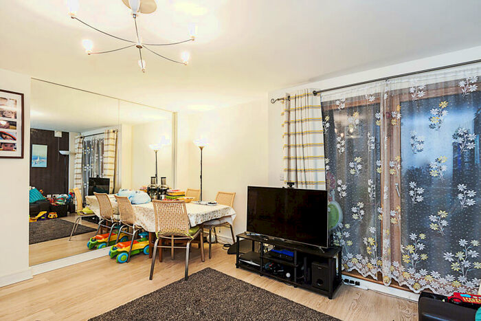 1 Bedroom Flat To Rent In Courtland Avenue, Ilford, IG1