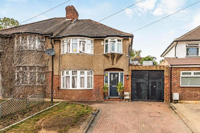 3 Bedroom Semi Detached House For Sale In Basing Hill, Wembley, HA9