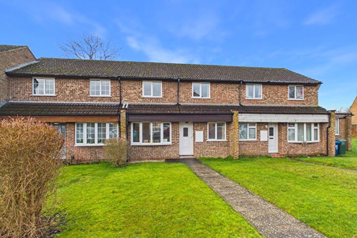 3 Bedroom Terraced House For Sale In Avon Crescent, Bicester, OX26