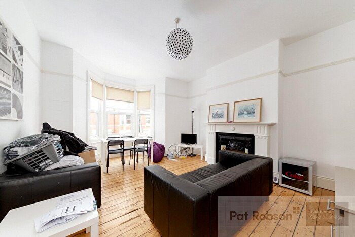 5 Bedroom Property To Rent In Bayswater Road, Jesmond, Newcastle Upon Tyne, NE2