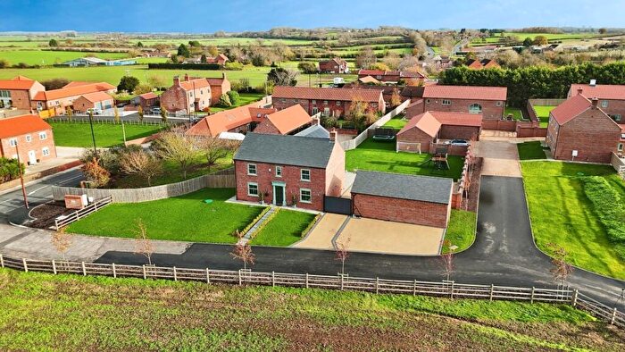 4 Bedroom Detached House For Sale In A Stunning Family Home Set In / Acre On Corral Grove, Everton, DN10