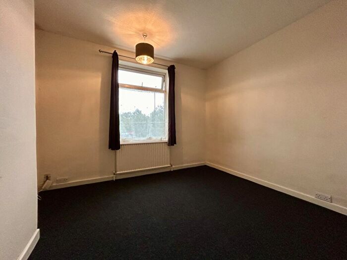 3 Bedroom House To Rent In Wells Road, BS14