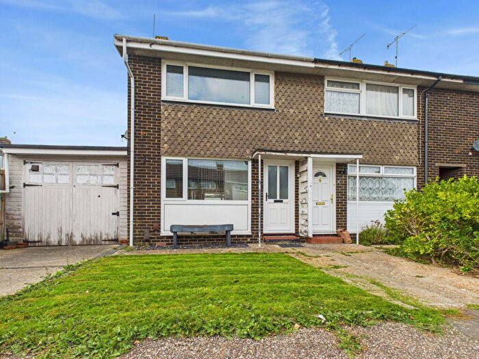 2 Bedroom End Of Terrace House For Sale In The Deneway, Sompting, Lancing, BN15