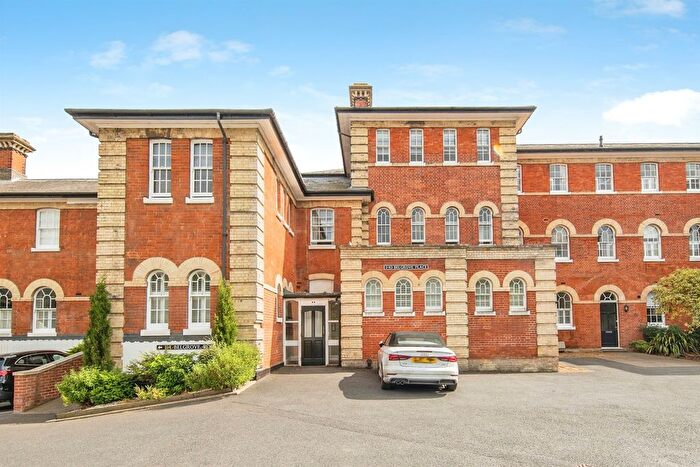 2 Bedroom Flat To Rent In Ribbans Park Road, Ipswich, IP3