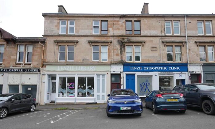 2 Bedroom Flat To Rent In Alexandra Avenue, Lenzie, Kirkintilloch, Glasgow, G66