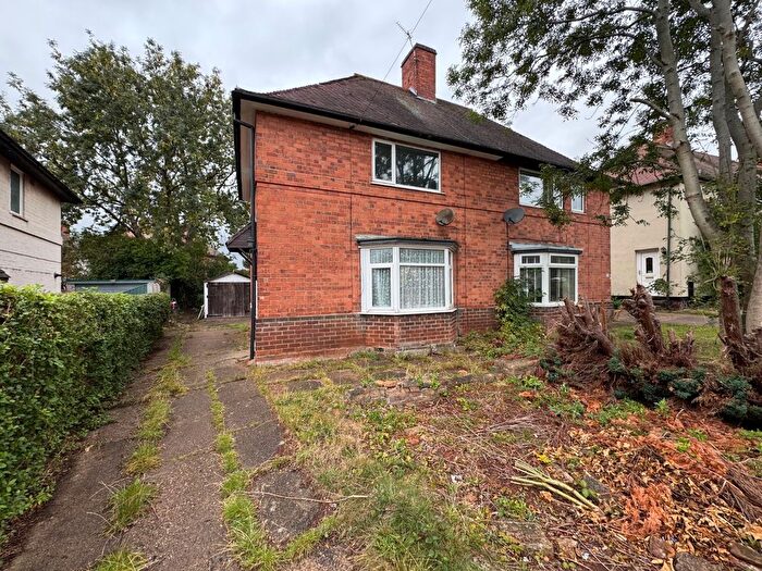 2 Bedroom Semi Detached House To Rent In Minver Crescent, Nottingham, Nottinghamshire, NG8