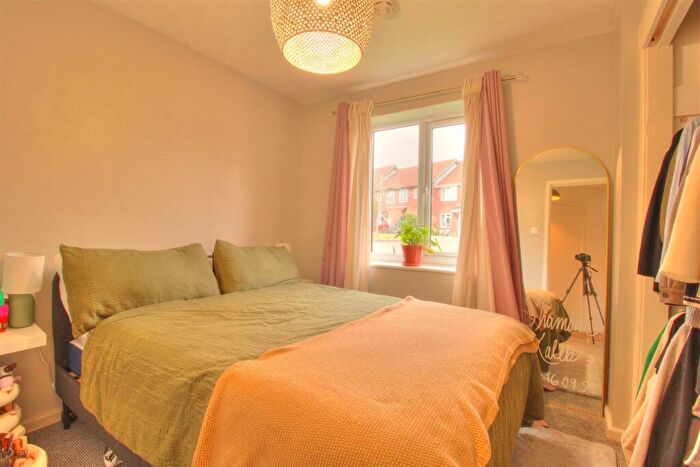 1 Bedroom Penthouse To Rent In Glenbrook Drive, Barry, CF63