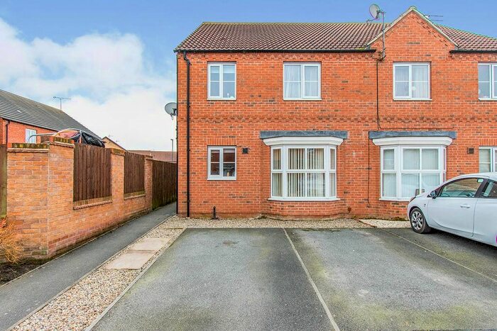 1 Bedroom Terraced House To Rent In Willow Gardens, Selby, North Yorkshire, YO8