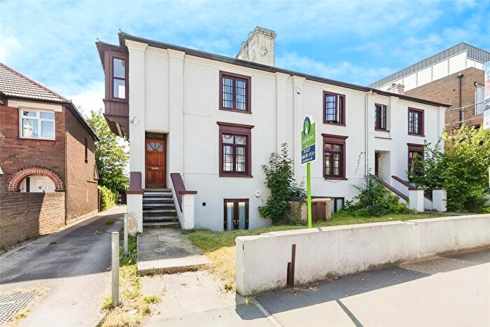 2 Bedroom Flat To Rent In Watling Street, Bexleyheath, DA6