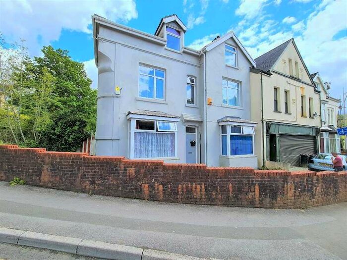 Houses for sale & to rent in CF48 1DD, Howell Close, Park Merthyr Tydfil