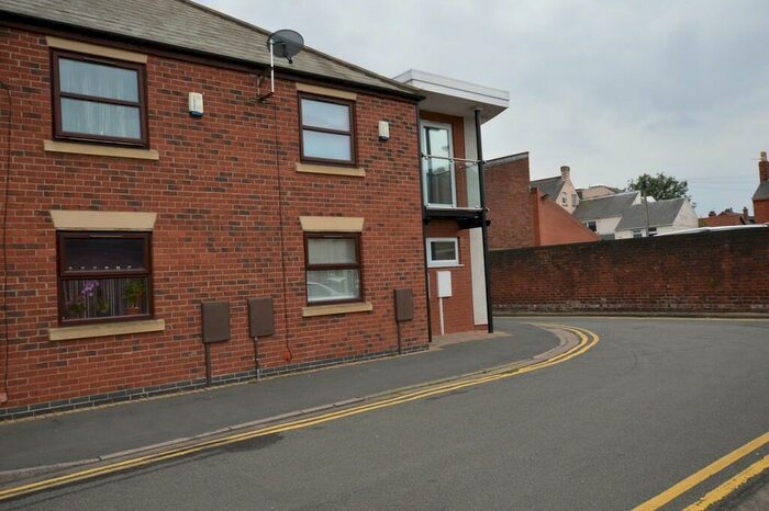 2 Bedroom End Of Terrace House To Rent In Princess Mews, Princess Street, Lincoln, LN5