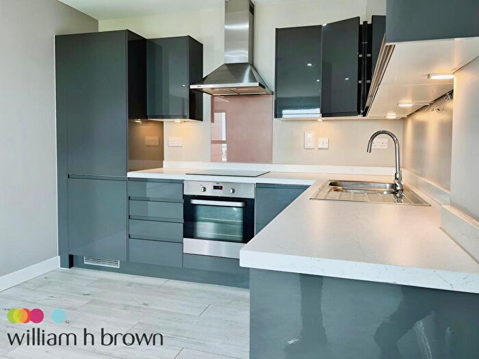 2 Bedroom Apartment To Rent In Victoria Avenue, Southend-On-Sea, SS2