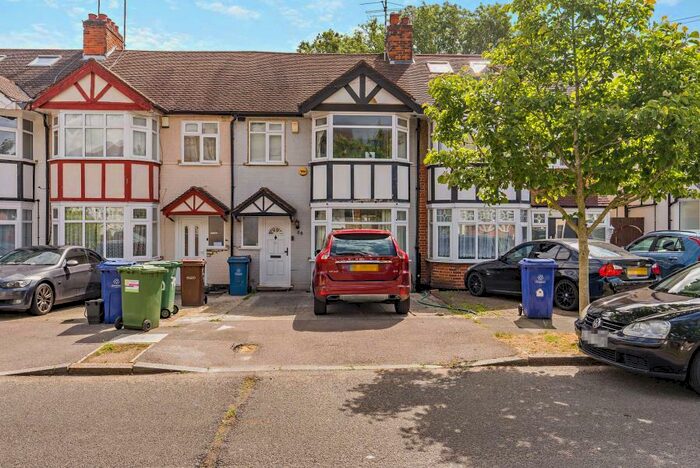 3 Bedroom Terraced House To Rent In Durley Avenue, HA5