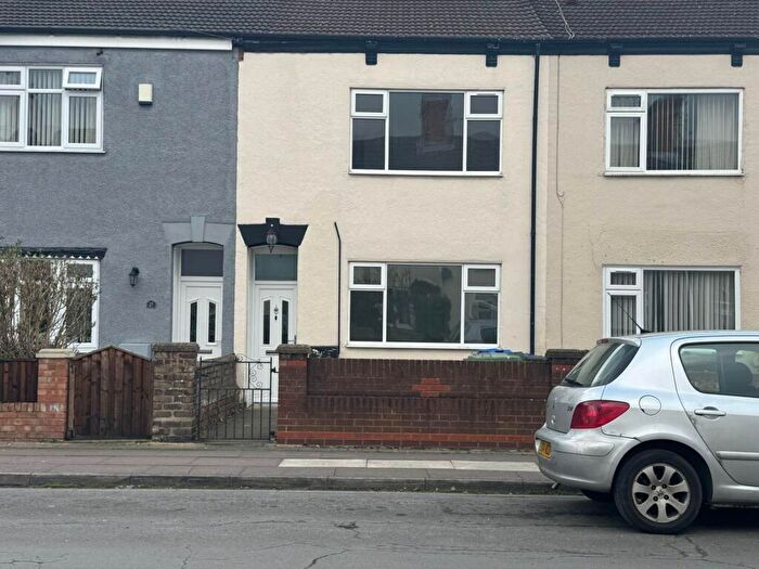 3 Bedroom Terraced House To Rent In Edward Street, Grimsby, DN32