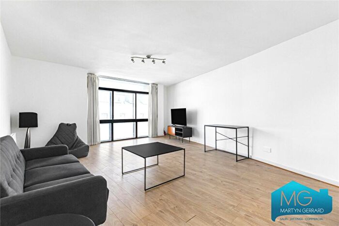 2 Bedroom Apartment For Sale In Heath Street, Hampstead, London, NW3