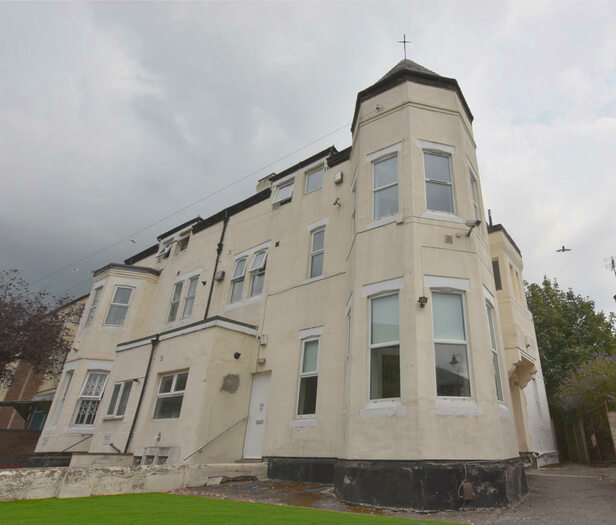 4 Bedroom Flat To Rent In Raleigh Street, Arboretum, NG7