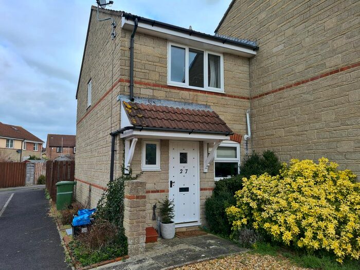 2 Bedroom Terraced House To Rent In Wedmore Close, Frome, BA11