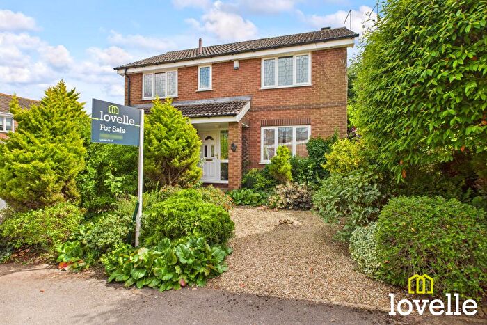 4 Bedroom Detached House For Sale In Manor Garth, Skidby, East Riding Of Yorkshire, HU16