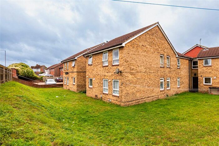 1 Bedroom Parking To Rent In Whimbrel Close, Sittingbourne, Kent, ME10