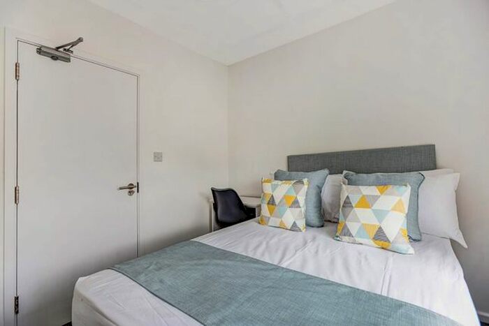 4 Bedroom Semi-Detached House To Rent In Greystoke Avenue, Southmead, Bristol, BS10