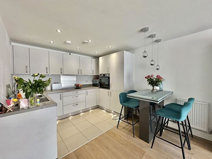 2 Bedroom Flat For Sale In Hinds Court, Perkins Gardens, Ickenham, UB10