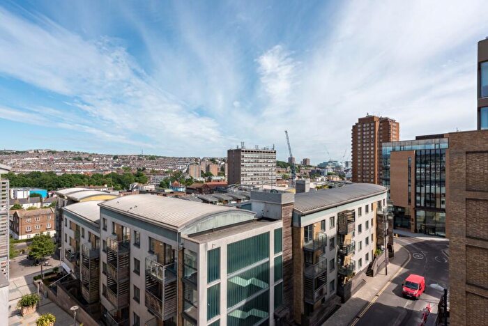 2 Bedroom Flat For Sale In Temple House, Fleet Street, Brighton, BN1