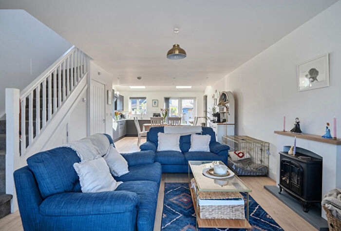 2 Bedroom End Of Terrace House For Sale In New Queen Street, Bristol, Somerset, BS15