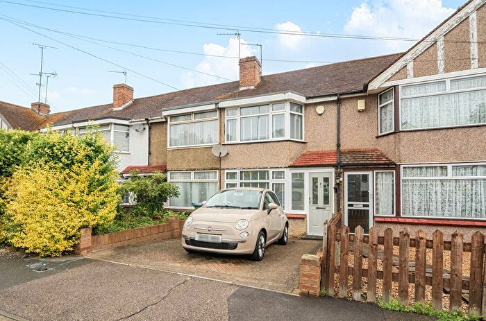 2 Bedroom Terraced House For Sale In Parkside Avenue, Bexleyheath, Kent, DA7