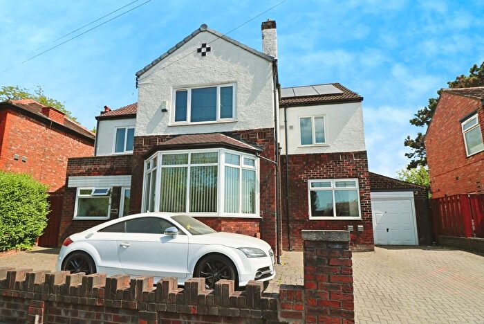 5 Bedroom Detached House For Sale In Kingsway, Cheadle, Greater Manchester, SK8