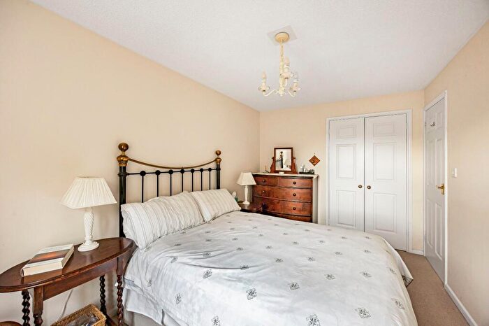 3 Bedroom Semi-Detached House For Sale In Braybrooke Close, Tetbury, GL8