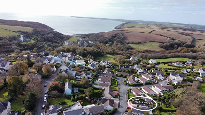 3 Bedroom Bungalow For Sale In Warlows Meadow, Manorbier, Pembrokeshire, SA70