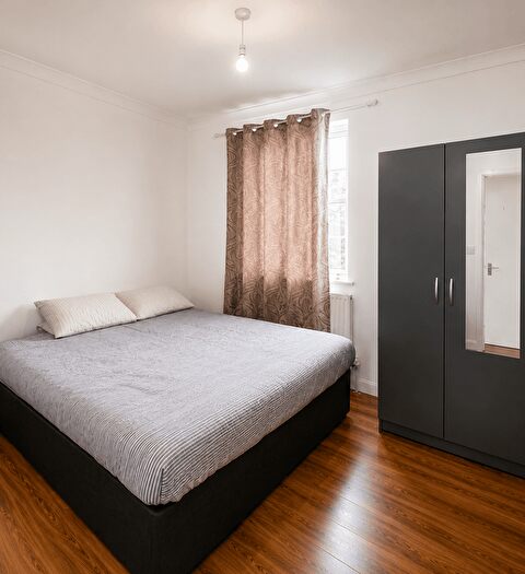 3 Bedroom Terraced House For Sale In London, E12