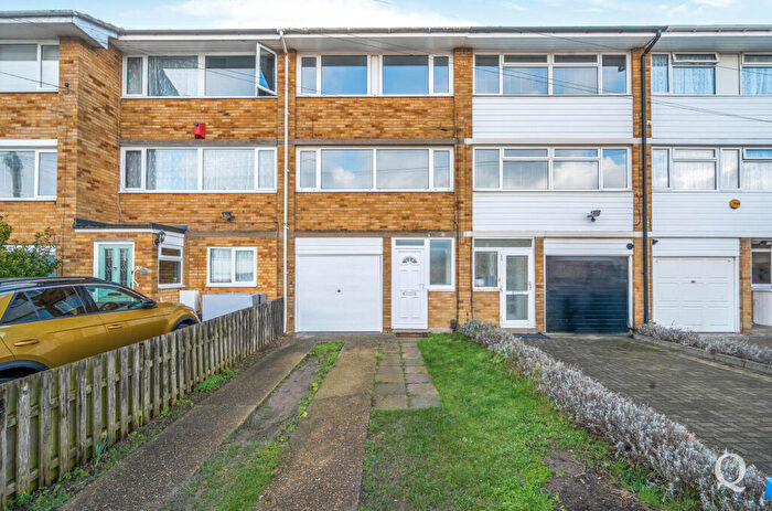 3 Bedroom Terraced House To Rent In Millfield, Sittingbourne, Kent, ME10