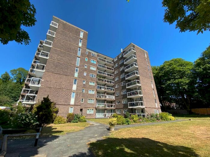 2 Bedroom Flat To Rent In London Road, Brighton, East Sussex, BN1