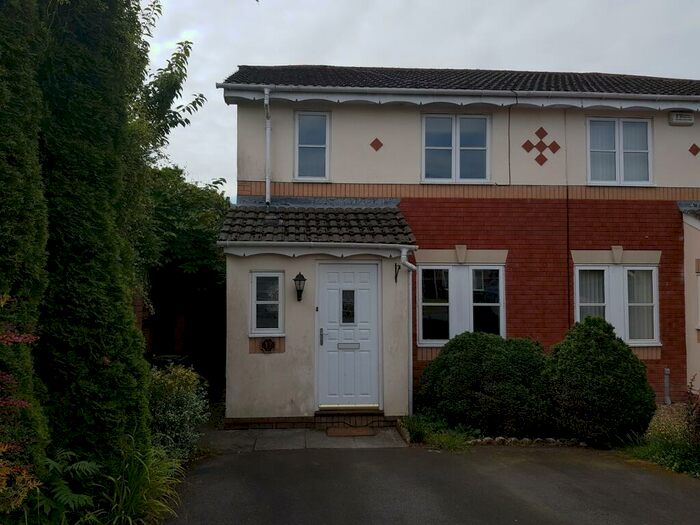 3 Bedroom Semi-Detached House To Rent In Derwen Deg, , Bryncoch, Mid Glamorgan., SA10