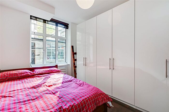 2 Bedroom Flat To Rent In Fursecroft, George Street, London, W1H