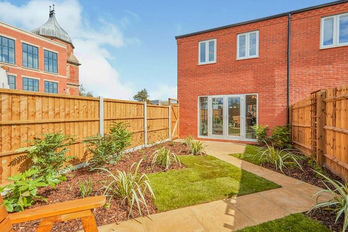 3 Bedroom Terraced House To Rent In Saxelbye Avenue, Derby, DE1