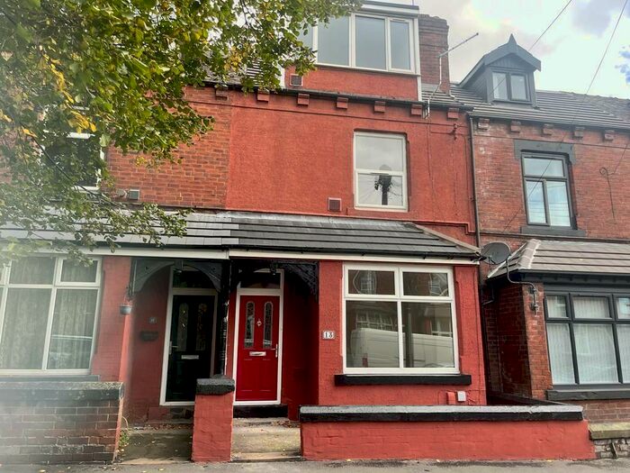 3 Bedroom Terraced House To Rent In Victoria Avenue East End Park, LS9