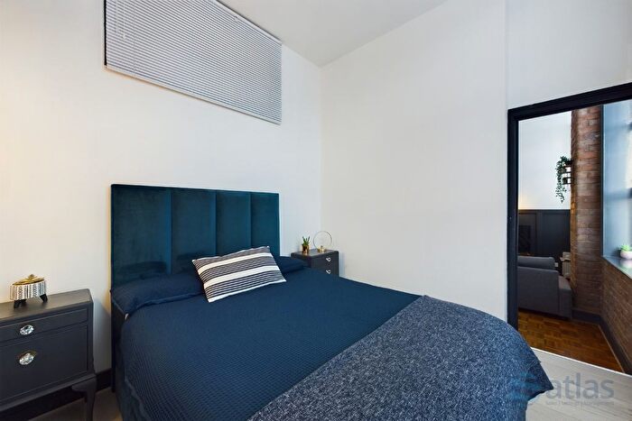 2 Bedroom Flat To Rent In Cornwallis Street, City Centre, L1