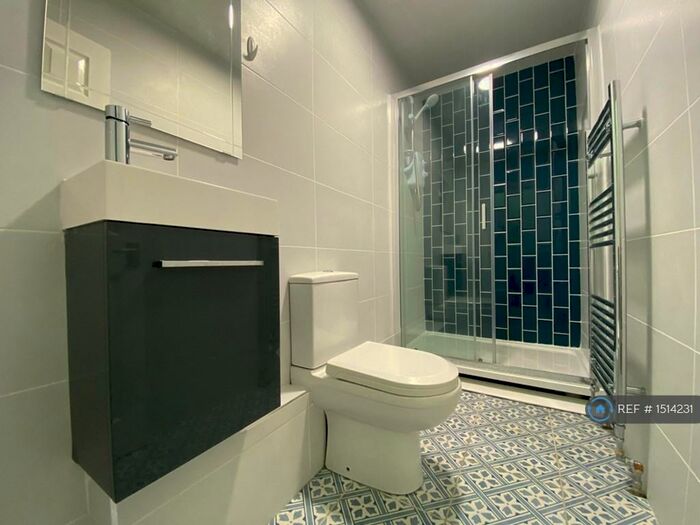 4 Bedroom Terraced House To Rent In Humber Avenue, Coventry, CV3