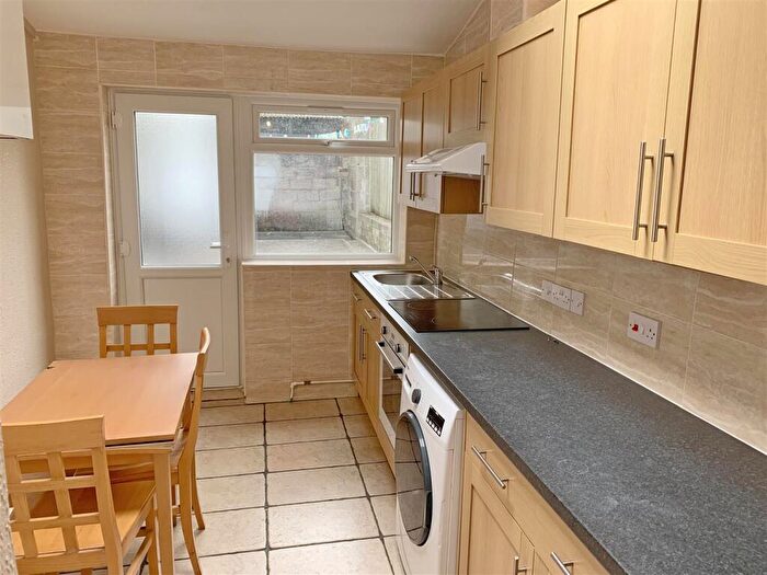4 Bedroom Maisonette To Rent In Gloucester Road, Bristol, BS7