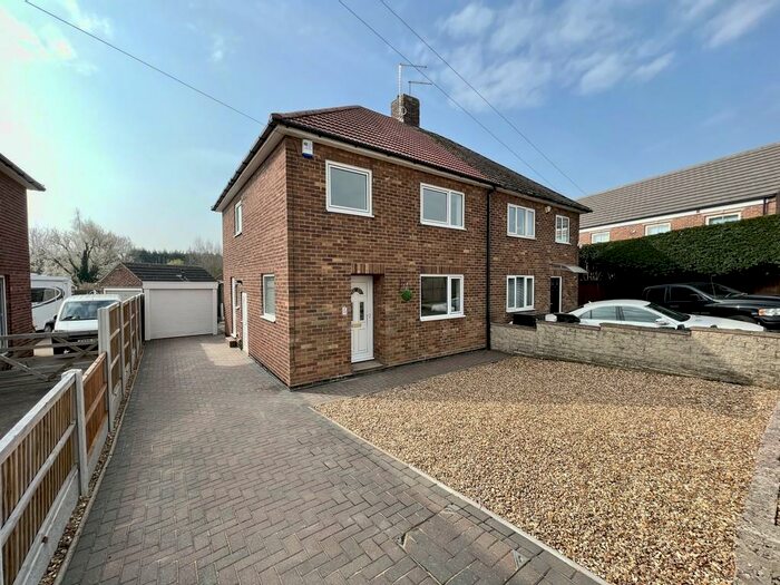 3 Bedroom Semi-Detached House To Rent In Glenthorne Close, Shireoaks, Worksop, S81